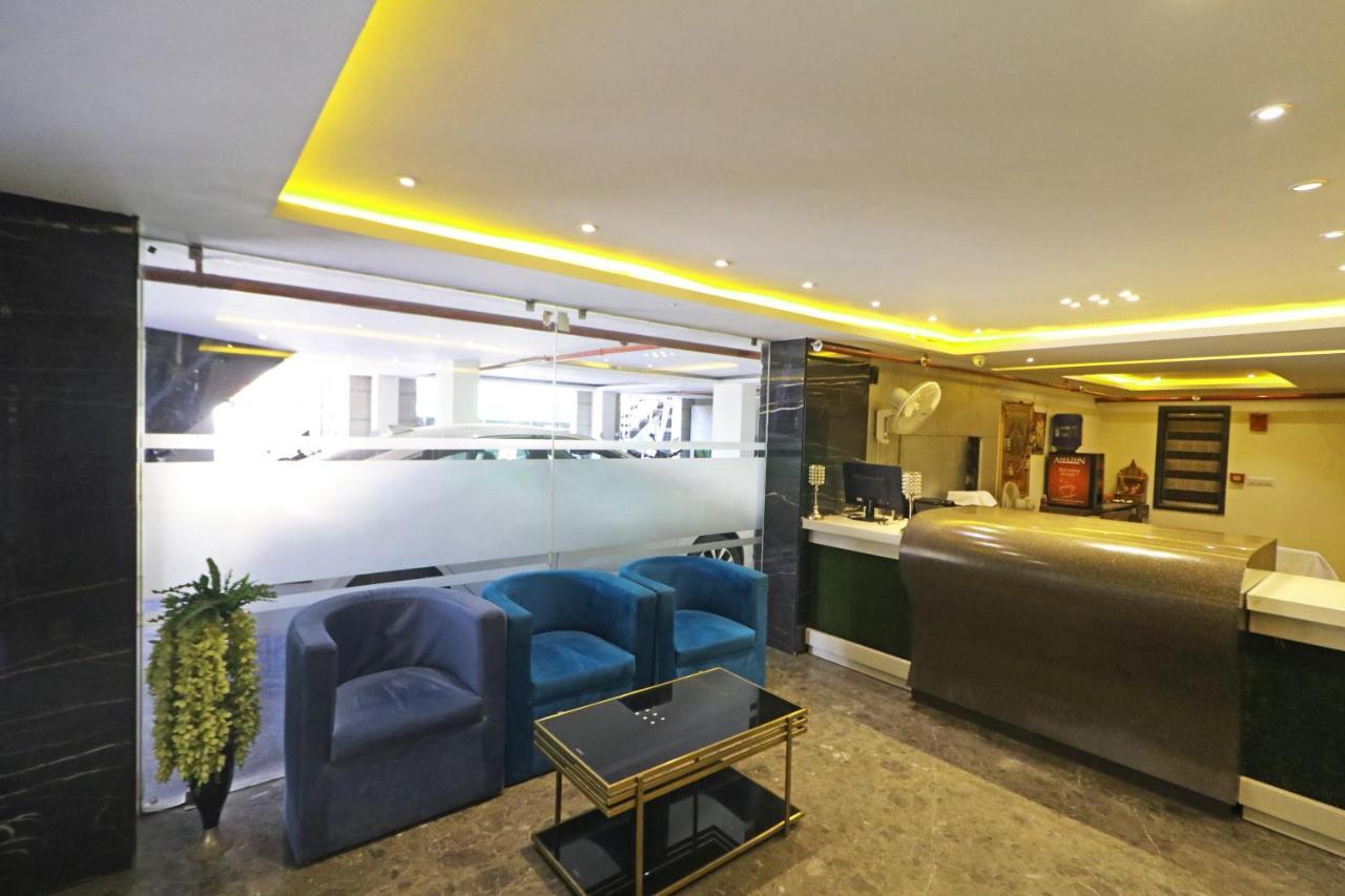 The Ivy Grand Hotel In City Centre With Free Secured Parking New Delhi Exterior foto